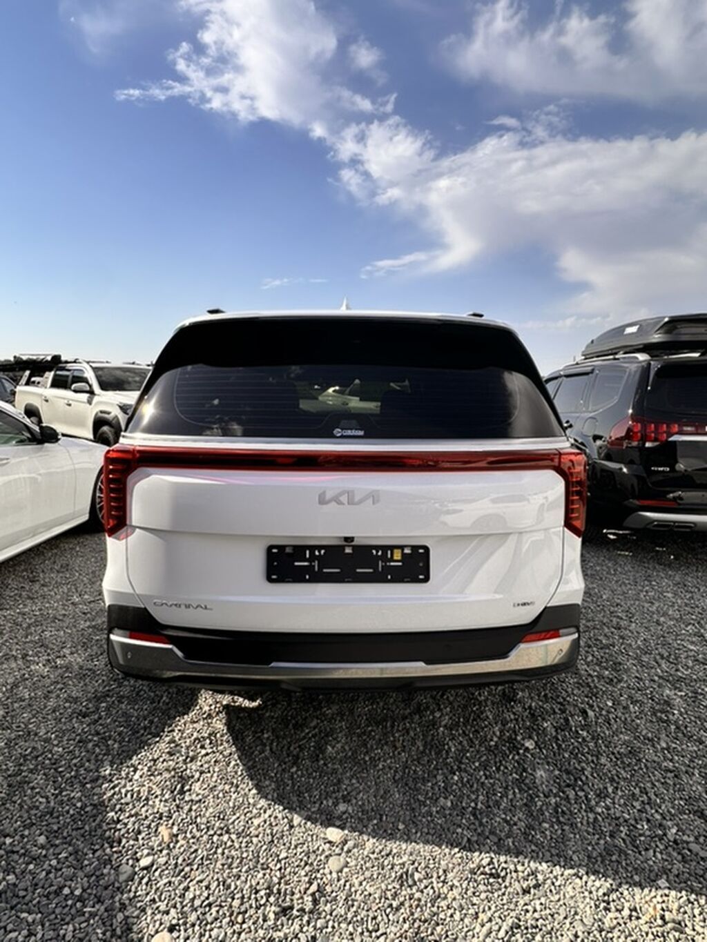 Kia Carnival: 2024 г., 1.6 л, Автомат, Гибрид, Минивэн: фото 5
