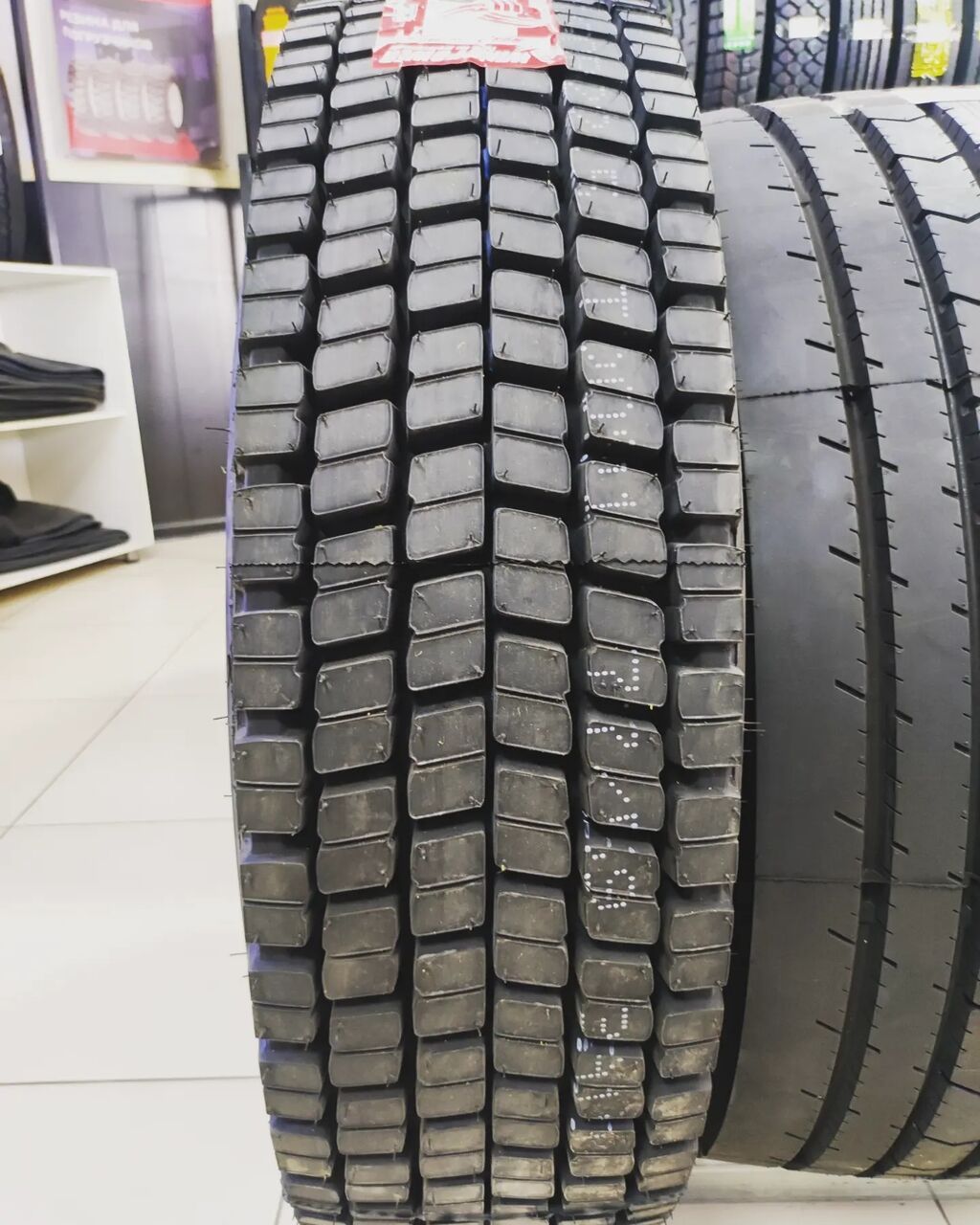 Грузовая шина Windpower 275/70R22,5 18PR WDR55 Шины WindPower для: фото 2