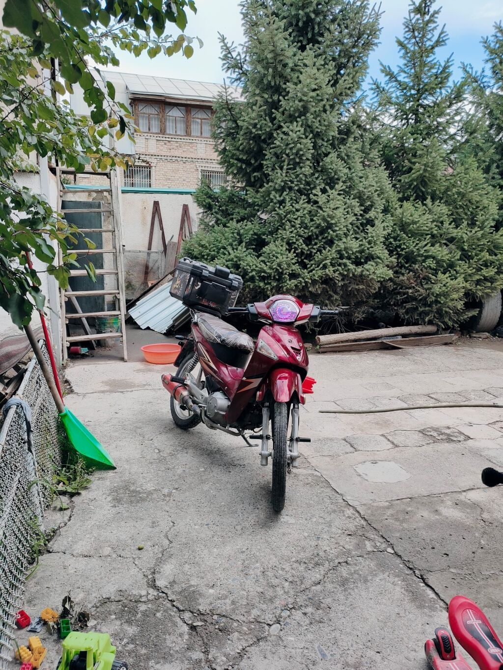Срочно доставкасы бекер Продам мопед (скутеротип) красного: фото 2
