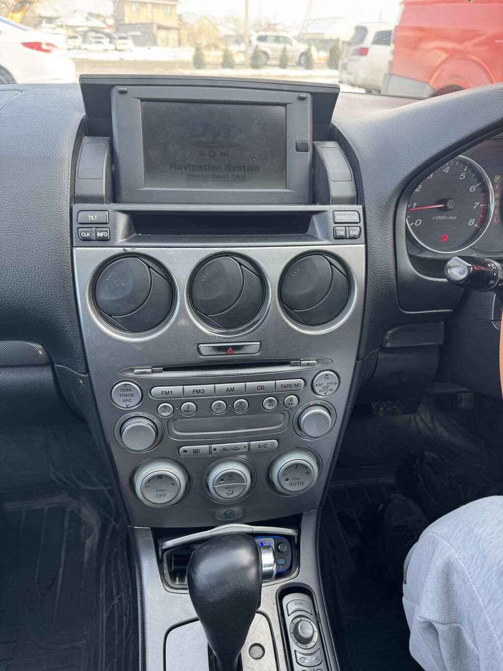 Продаю Mazda 6 2004 г., 2.0 л, автомат, седан: фото 8