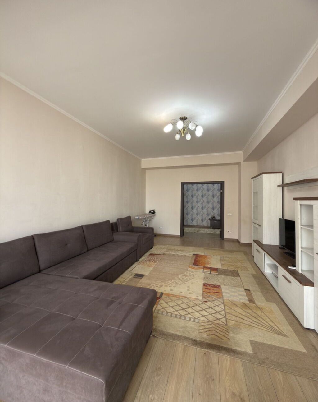 3 комнаты, 126 м², Дордой Плаза ТРЦ Элитка, 7 этаж, Евроремонт: фото 8