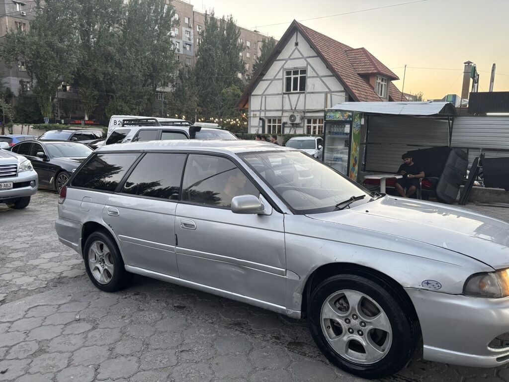 Subaru Legacy: 1996 г., 2 л, Автомат, Бензин, Универсал: фото 2