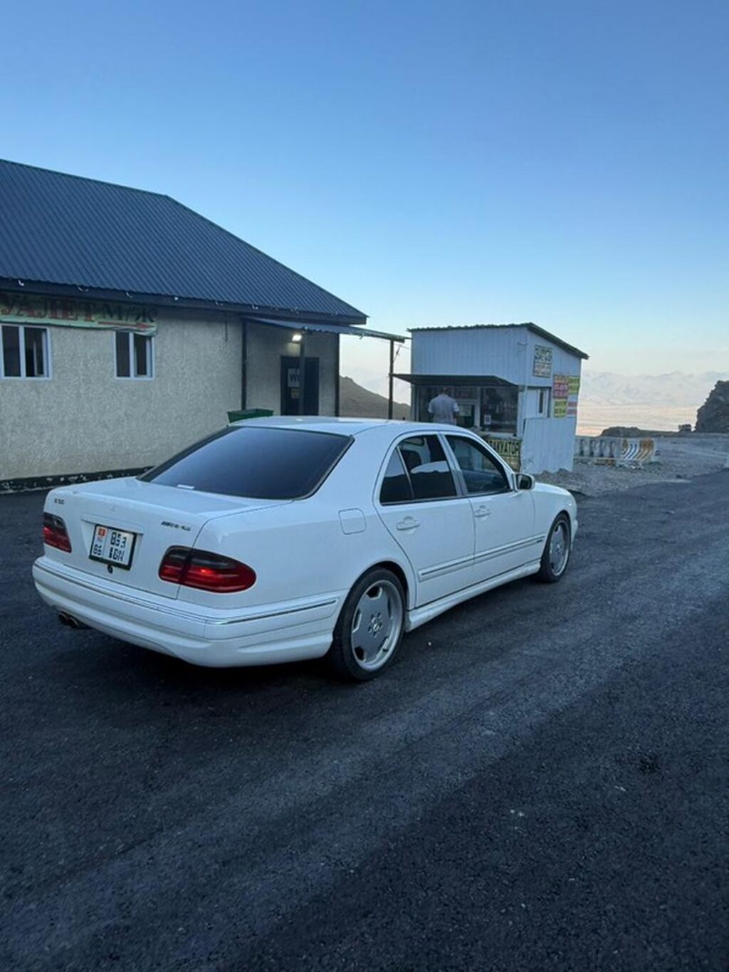 Mercedes-Benz E-Class: 1997 г., Автомат, Седан: фото 5