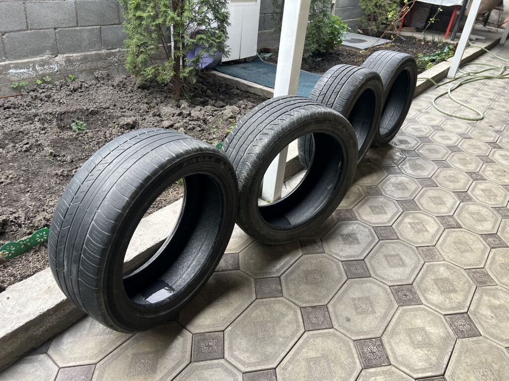 Комплект автомобильных шин Goodyear Eagle - Размер: 235/45 R18 -: фото 2