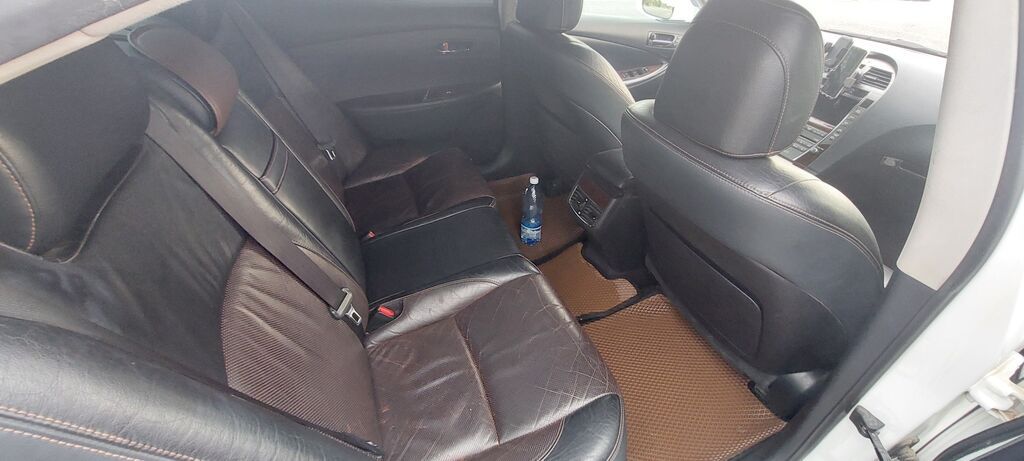 Lexus ES: 2010 г., 3.5 л, Автомат, Бензин, Седан: фото 8