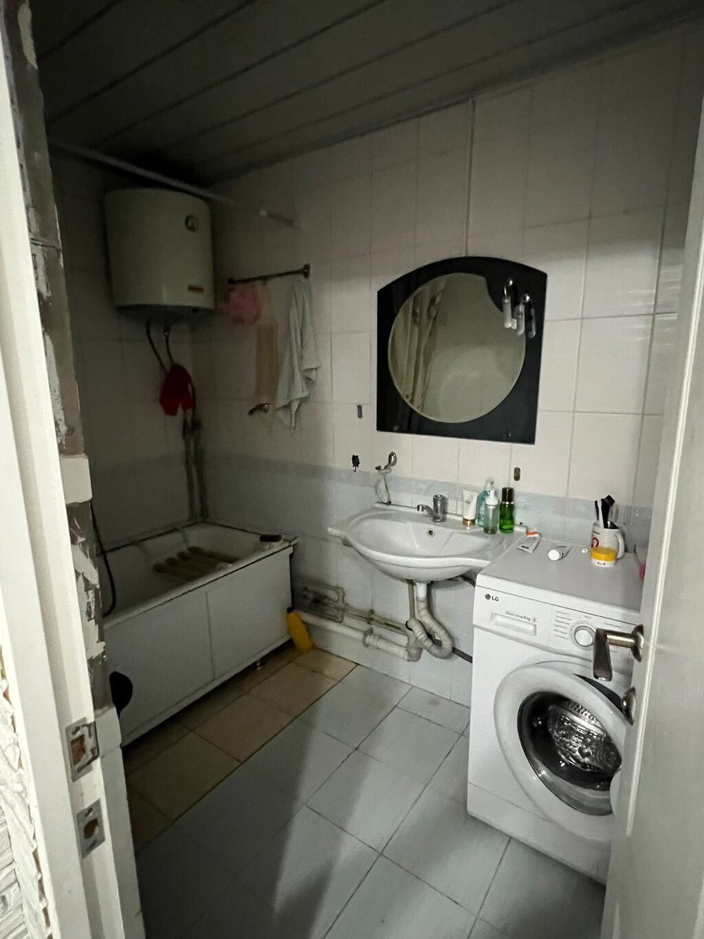 4 комнаты, 81 м², Ошский рынок / базар 1 этаж, Косметический ремонт: фото 5