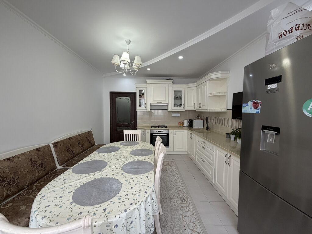 4 комнаты, 106 м², 106 серия улучшенная, 4 этаж, Дизайнерский ремонт: фото 8
