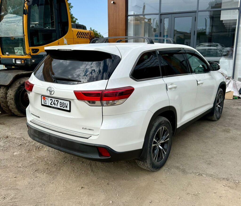 Toyota Highlander: 2019 г., 3.5 л, Автомат, Кроссовер: фото 5