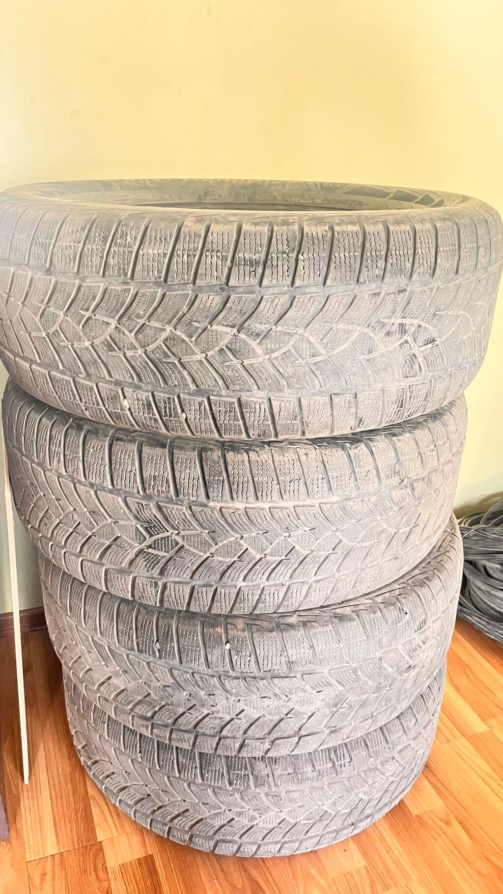 Шины 265 / 60 / R 18, Зима, Б/у, Комплект, Внедорожные (АТ/МТ), Япония, GoodYear — фото 3