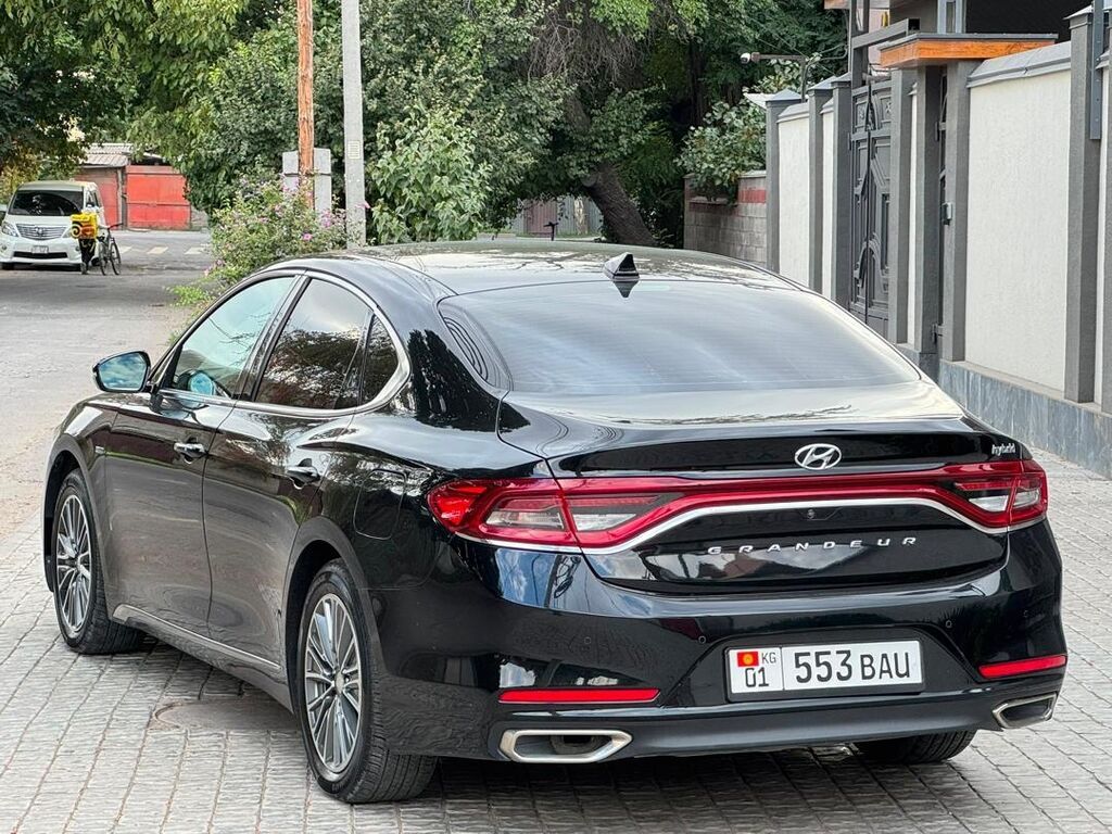 Hyundai Grandeur: 2017 г., 2.4 л, Автомат, Гибрид, Седан: фото 4