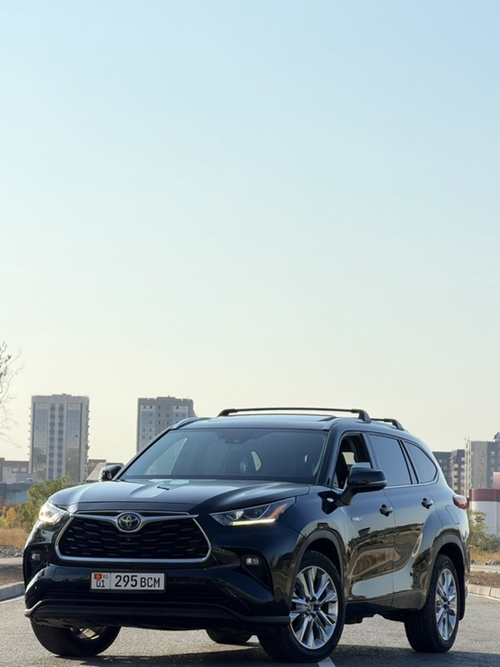 Toyota Highlander: 2020 г., Гибрид, Кроссовер: фото 2
