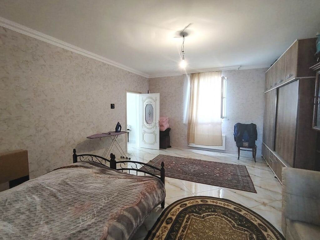 2 otaqlı, 82 kv. m, Yeni təmirli