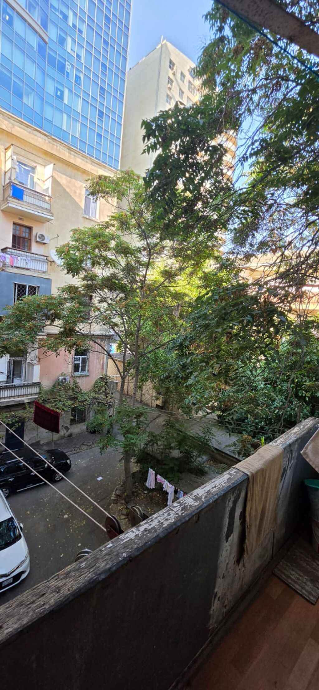 ÇOX TƏCİLİ KİRAYƏ MƏNZİL Mənzil,28 May metrosunun 2 ci çıxışına