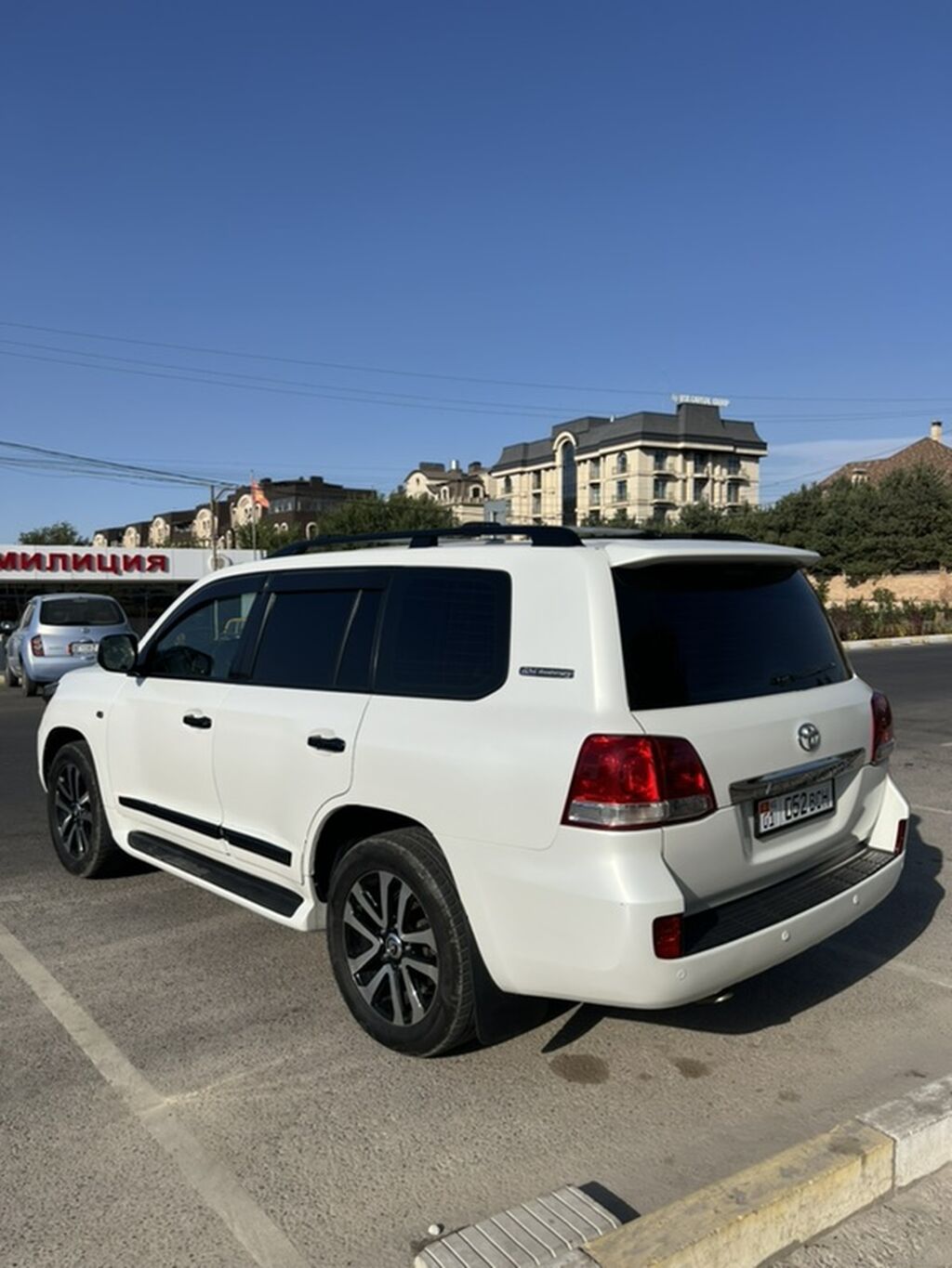 Toyota Land Cruiser: 2011 г., 4.7 л, Автомат, Бензин, Внедорожник: фото 6