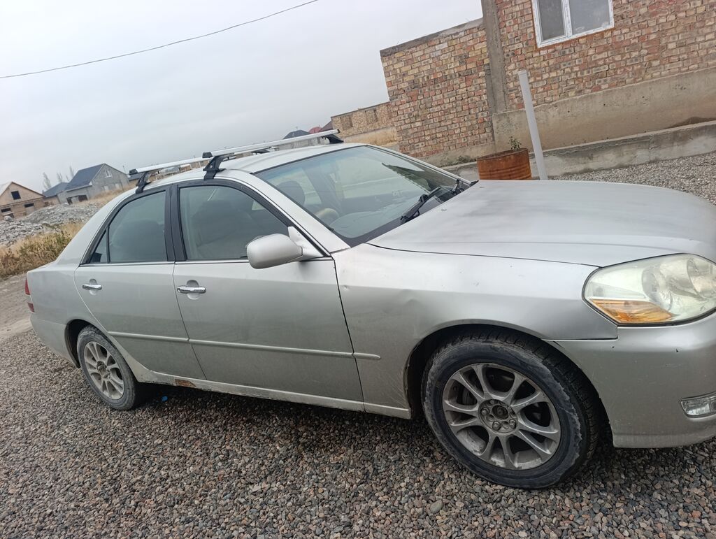 Toyota Mark II: 2001 г., 2 л, Автомат, Бензин, Седан: фото 2