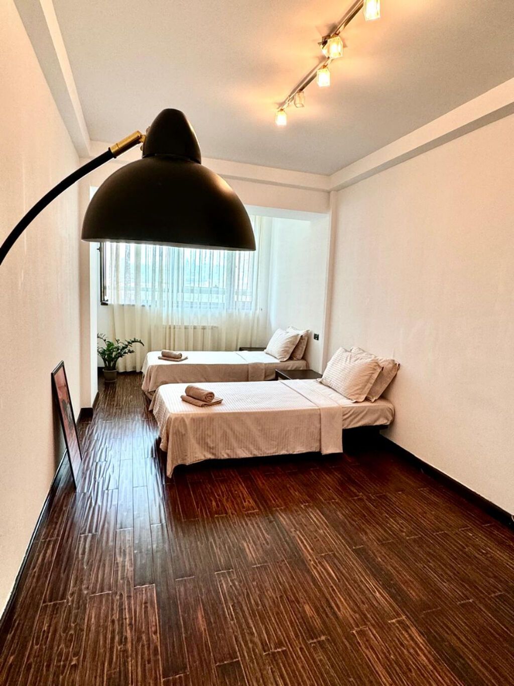 Bakı, 3 otaqlı, Köhnə tikili, 125 kv. m
