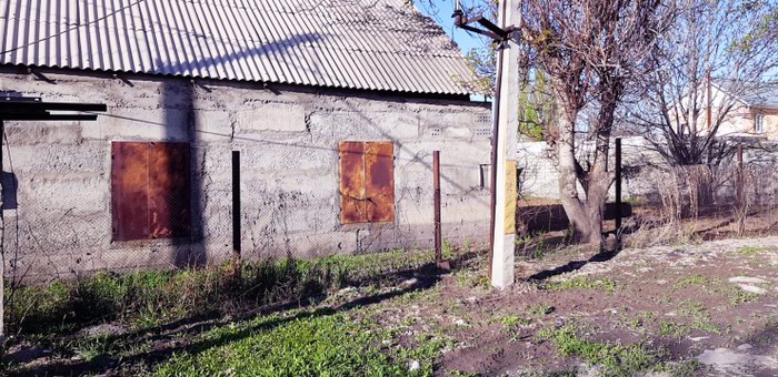 Продажа: Продаю недостроенный дом. уч. 5 сот. красная книга есть. лебединовка. на lalafo.kg Продаю недостроенный дом. уч. 5 сот. красная книга есть. лебединовка. в Бишкек