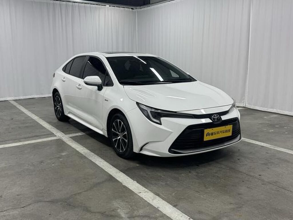 Toyota Levin: 2024 г., 1.8 л, Автомат, Гибрид: фото 3
