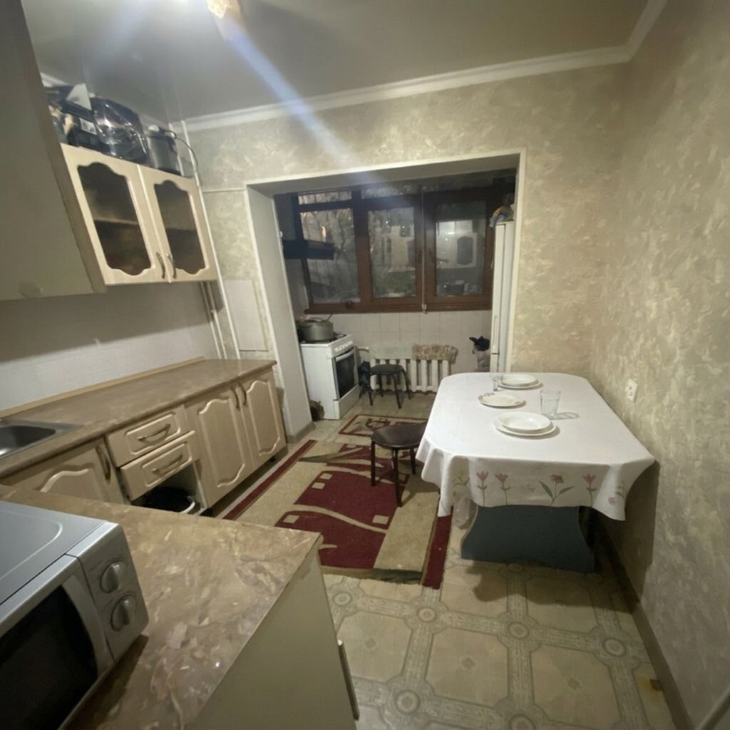 3 комнаты, 74 м², Восток-5 мкр 106 серия, 1 этаж, Евроремонт: фото 2