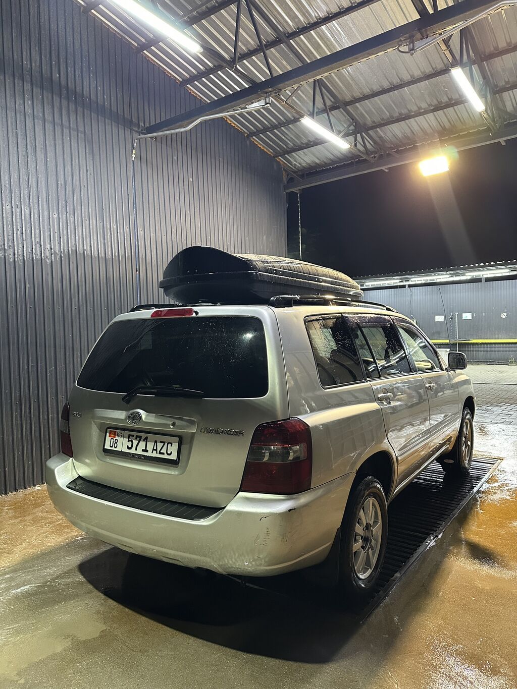Toyota Highlander: 2004 г., 2.4 л, Автомат, Газ: фото 4