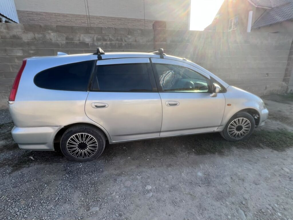Honda Stream: 2001 г., 1.7 л, Автомат, Бензин, Минивэн: фото 2