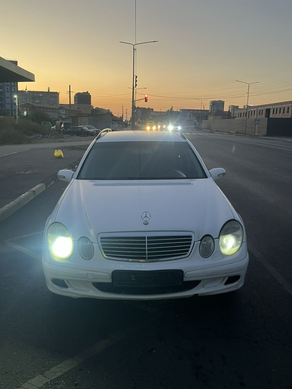 Mercedes-Benz E-Class: 2003 г., 2.2 л, Автомат, Дизель, Универсал: фото 3