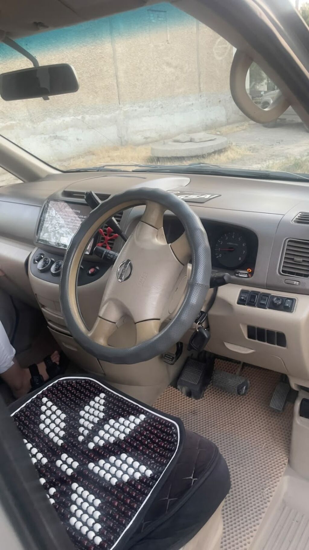 Nissan Serena: 2002 г., 2 л, Автомат, Минивэн: фото 5