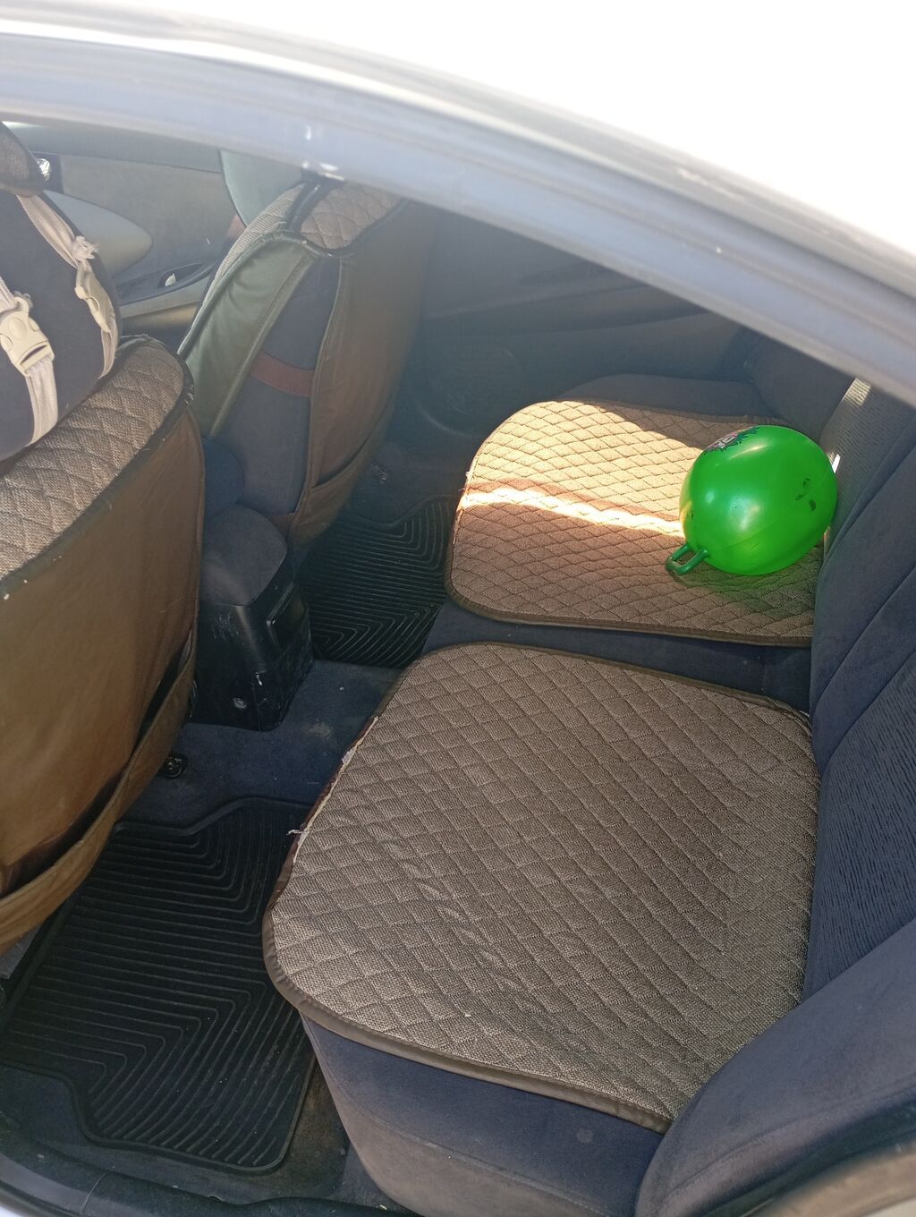 Nissan Primera: 2001 г., 2 л, Автомат, Бензин, Седан: фото 4