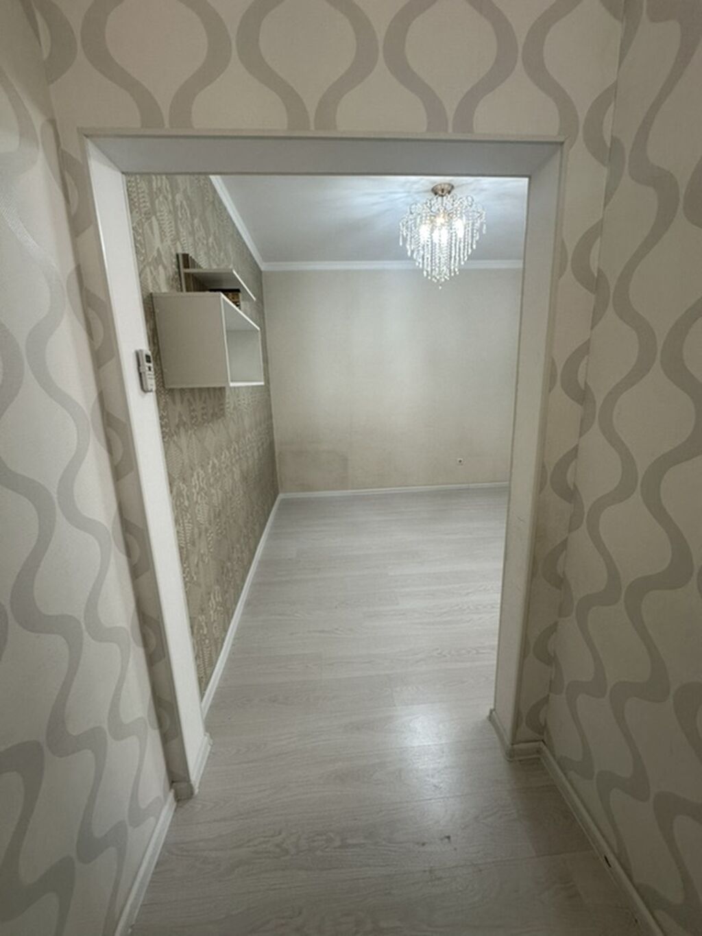2 комнаты, 46 м², Средний Джал 106 серия улучшенная, 8 этаж, Свежий ремонт: фото 2