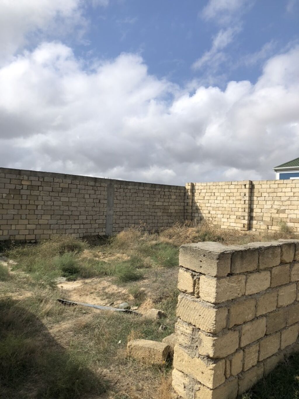 Tikinti, Bələdiyyə