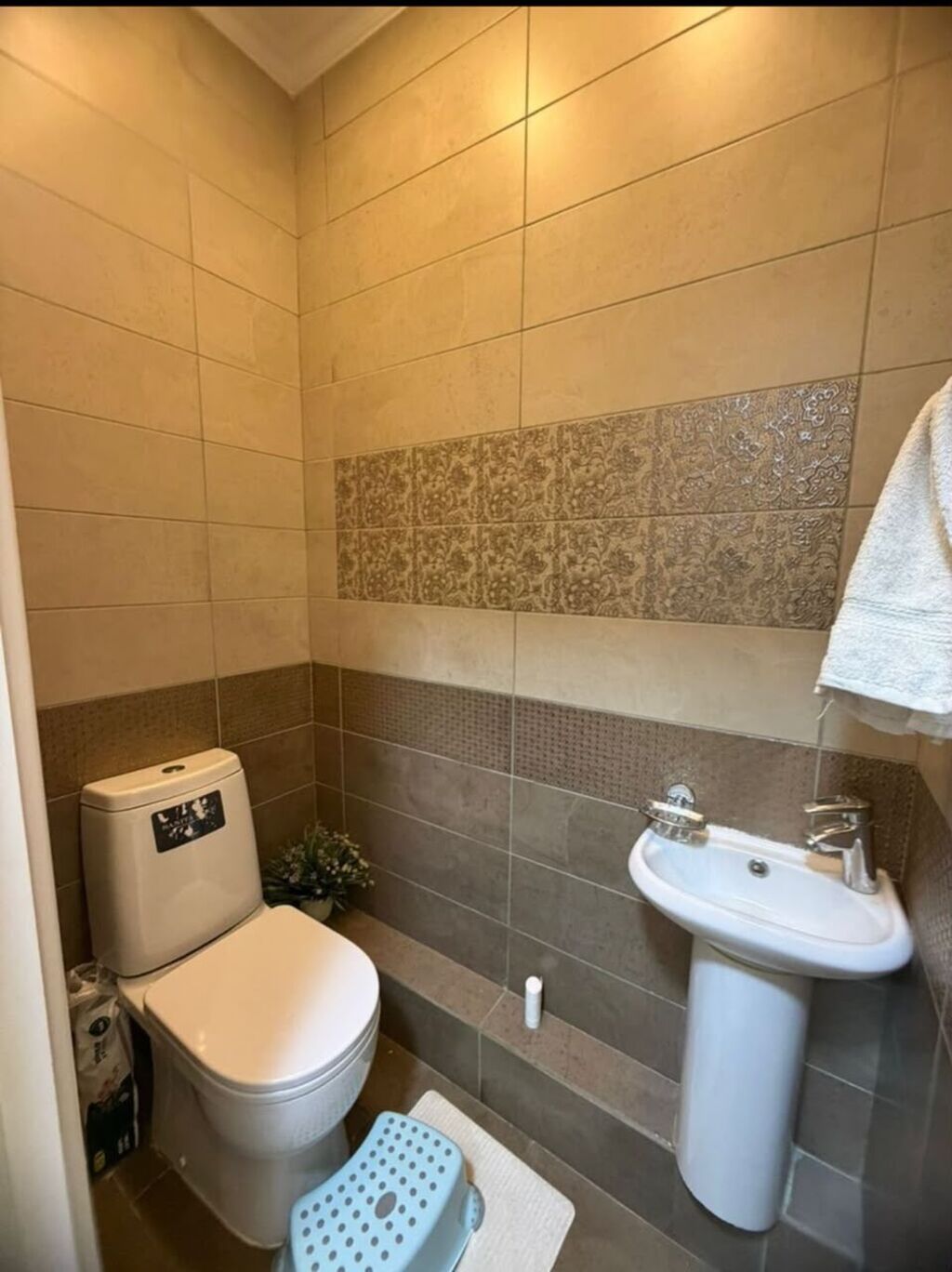 3 комнаты, 64 м², 12 мкр 106 серия улучшенная, 3 этаж, Евроремонт: фото 8