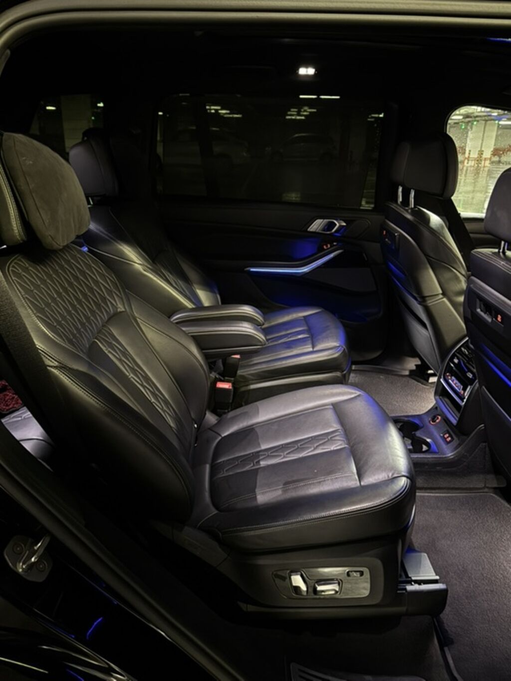 BMW X7: 2020 г., 3 л, Автомат, Бензин, Внедорожник: фото 6