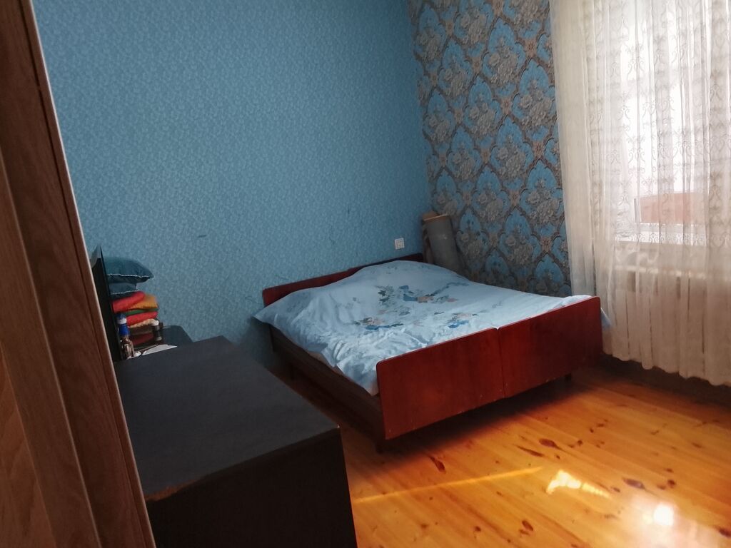 5 otaqlı mənzil – 2ci mərtəbəsi tam təmirli 3 otaqi 1 cii mərtəbədə
