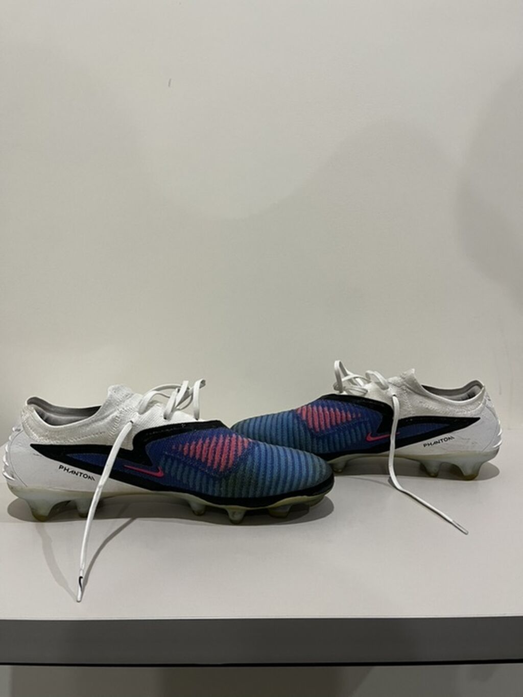Футбольные бутсы Nike Phantom GT Торг есть Характеристики: - Верх: фото 4