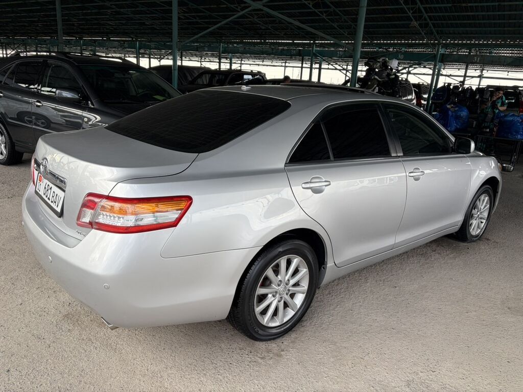 Toyota Camry: 2010 г., 2.5 л, Автомат, Бензин, Седан: фото 4