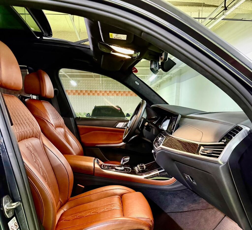 BMW X7: 2020 г., 3 л, Автомат, Бензин, Внедорожник: фото 8