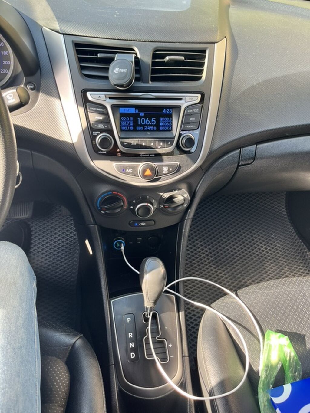 Hyundai Accent: 2018 г., 1.4 л, Автомат, Бензин, Седан: фото 8