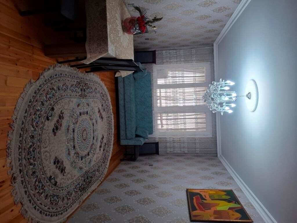 Gəncə, 5 otaqlı, Köhnə tikili, 112 kv. m
