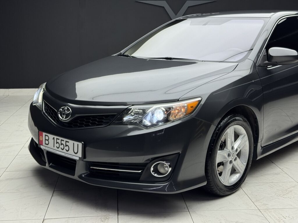 Toyota Camry: 2012 г., 2.5 л, Автомат, Бензин, Седан: фото 3
