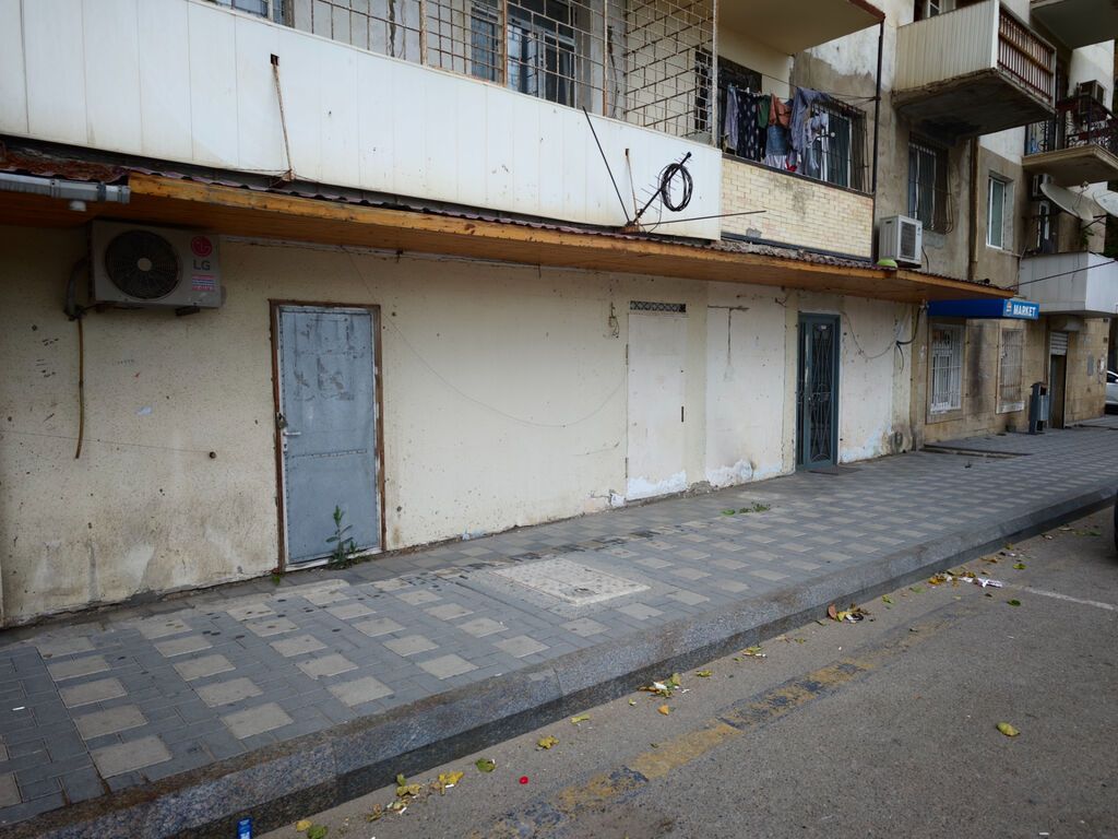Yasamal rayonu Bala-bala Məcidov 47 ikinci paralel. Nizami metrosu