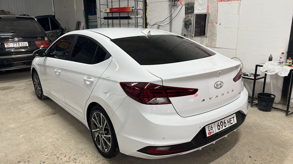Hyundai Avante: 2018 г., 1.6 л, Автомат, Бензин, Седан: фото 2