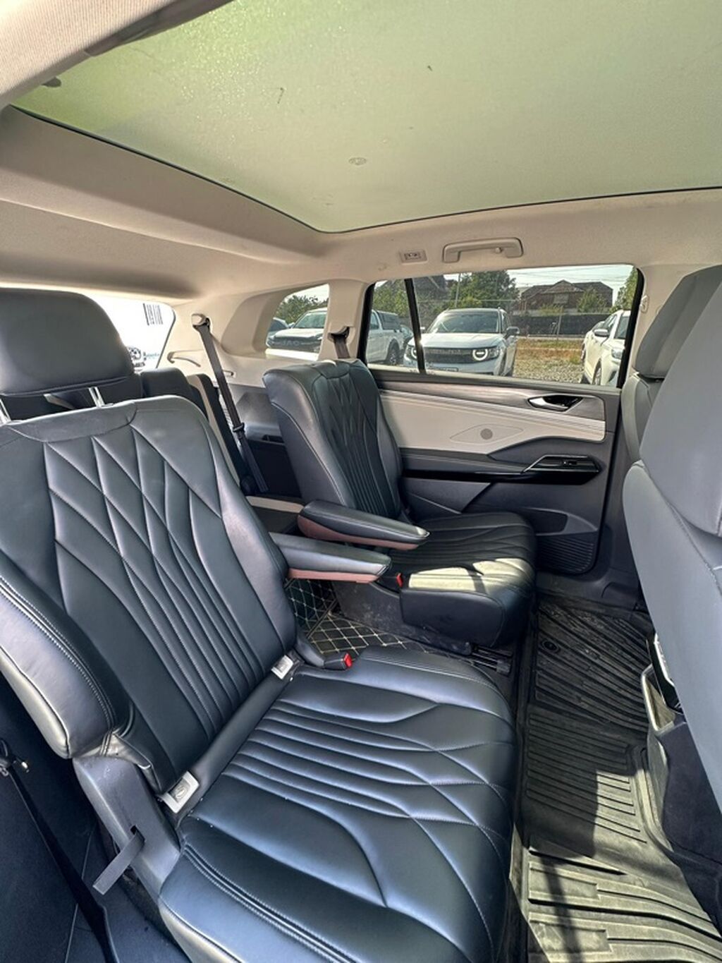 Volkswagen ID.6: 2022 г., 0.1 л, Робот, Электромобиль, Кроссовер: фото 7