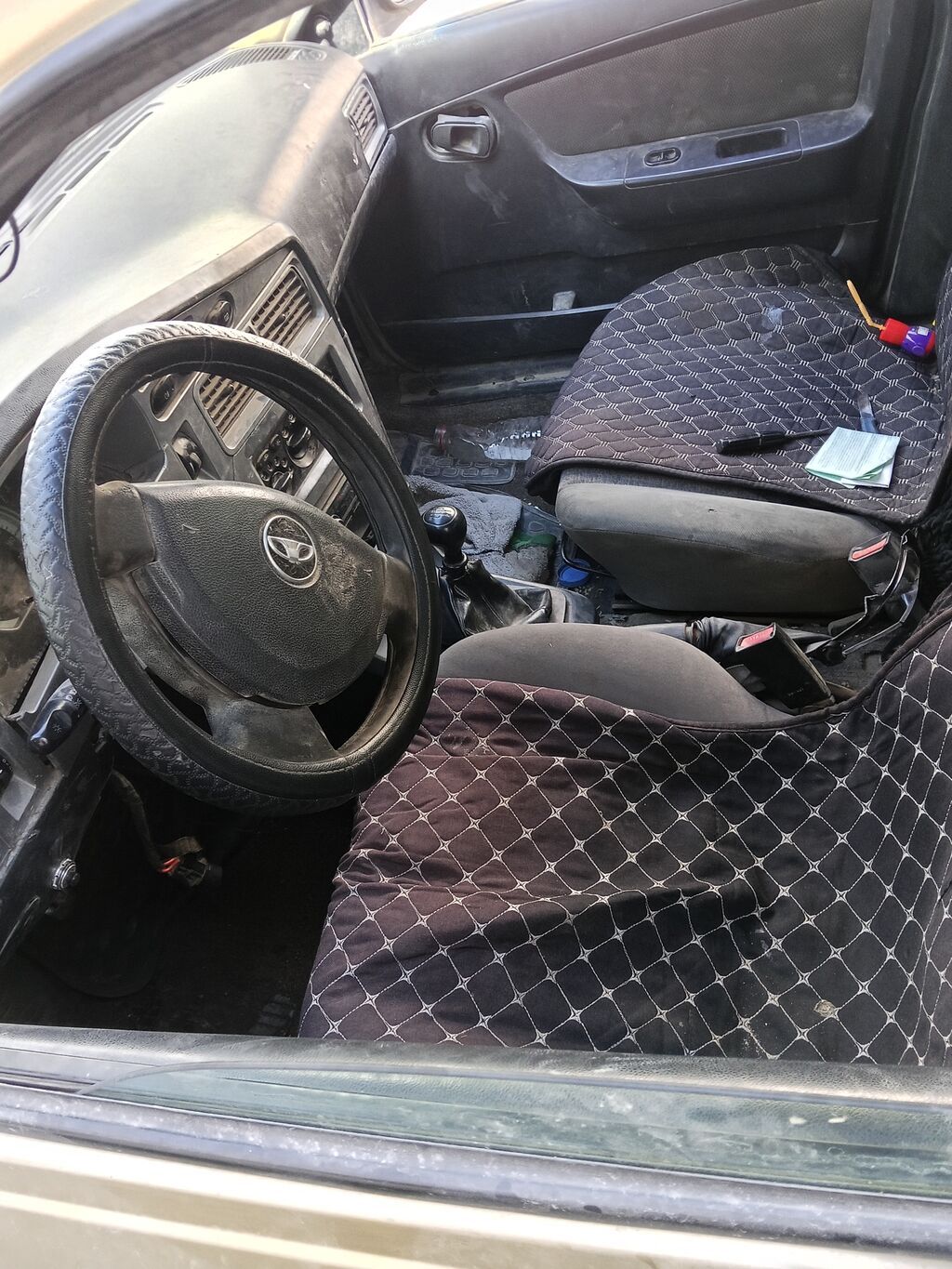 Daewoo Nexia: 2010 г., Механика, Седан: фото 6