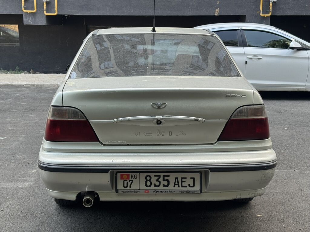 Daewoo Nexia: 2006 г., 1.5 л, Механика, Бензин, Седан: фото 5