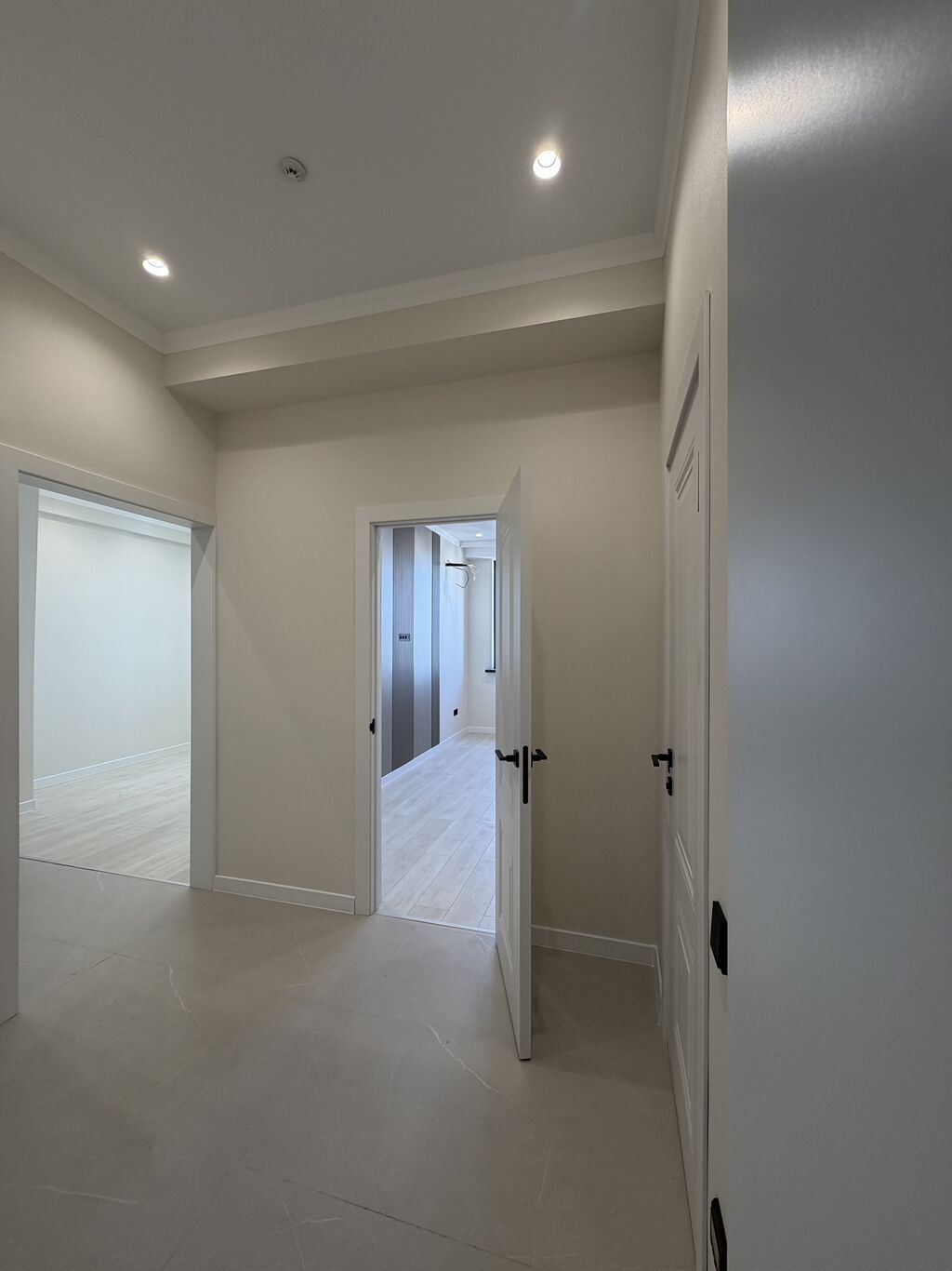 Продаётся 1-комнатная квартира, 42 м², ЖК Эверест: фото 2