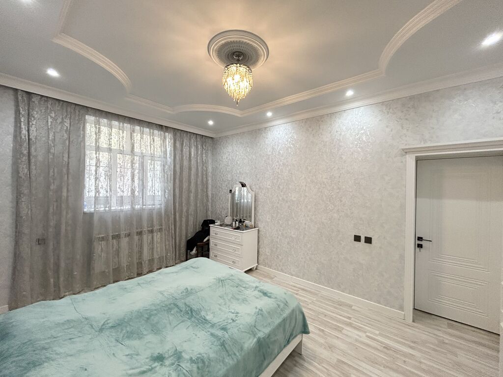 Yeni Ramanada ən prestijli yerdə, "Şamlıq" deyilən ərazidə yenicə