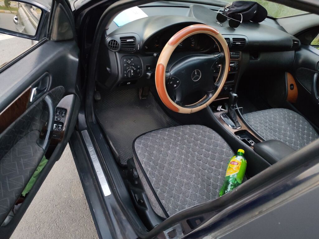 Mercedes-Benz C-Class: 2001 г., 1.8 л, Автомат, Бензин, Седан: фото 3