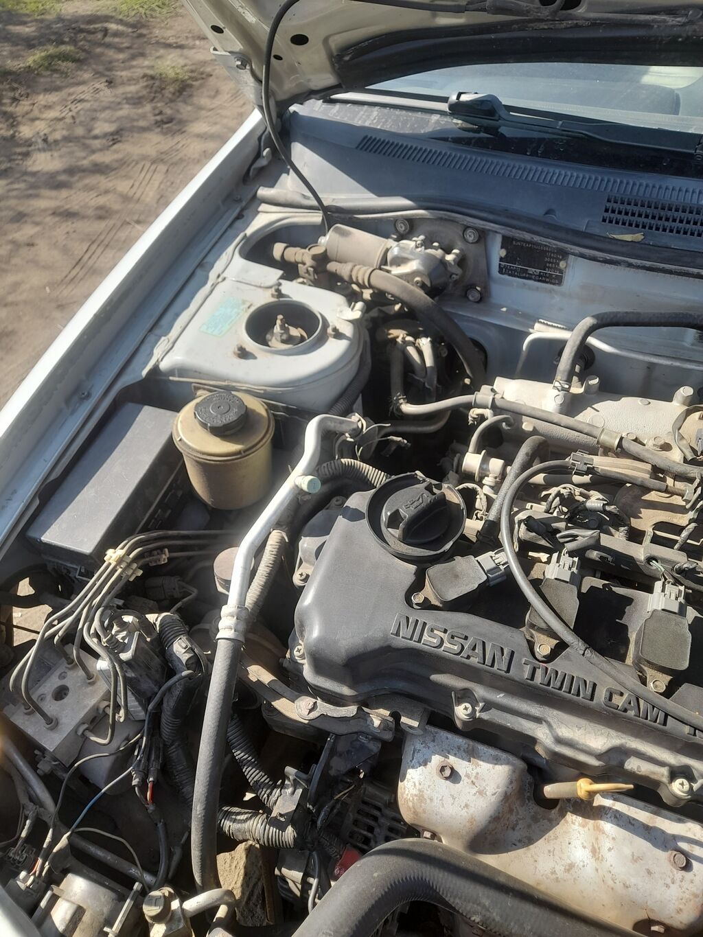 Nissan Wingroad: 2001 г., 1.8 л, Механика, Бензин, Универсал: фото 8