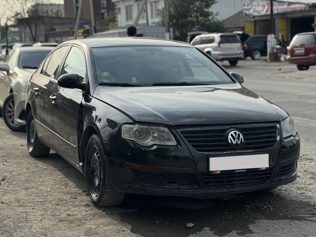 Volkswagen Passat: 2005 г., 2 л, Автомат, Бензин, Седан: фото 2