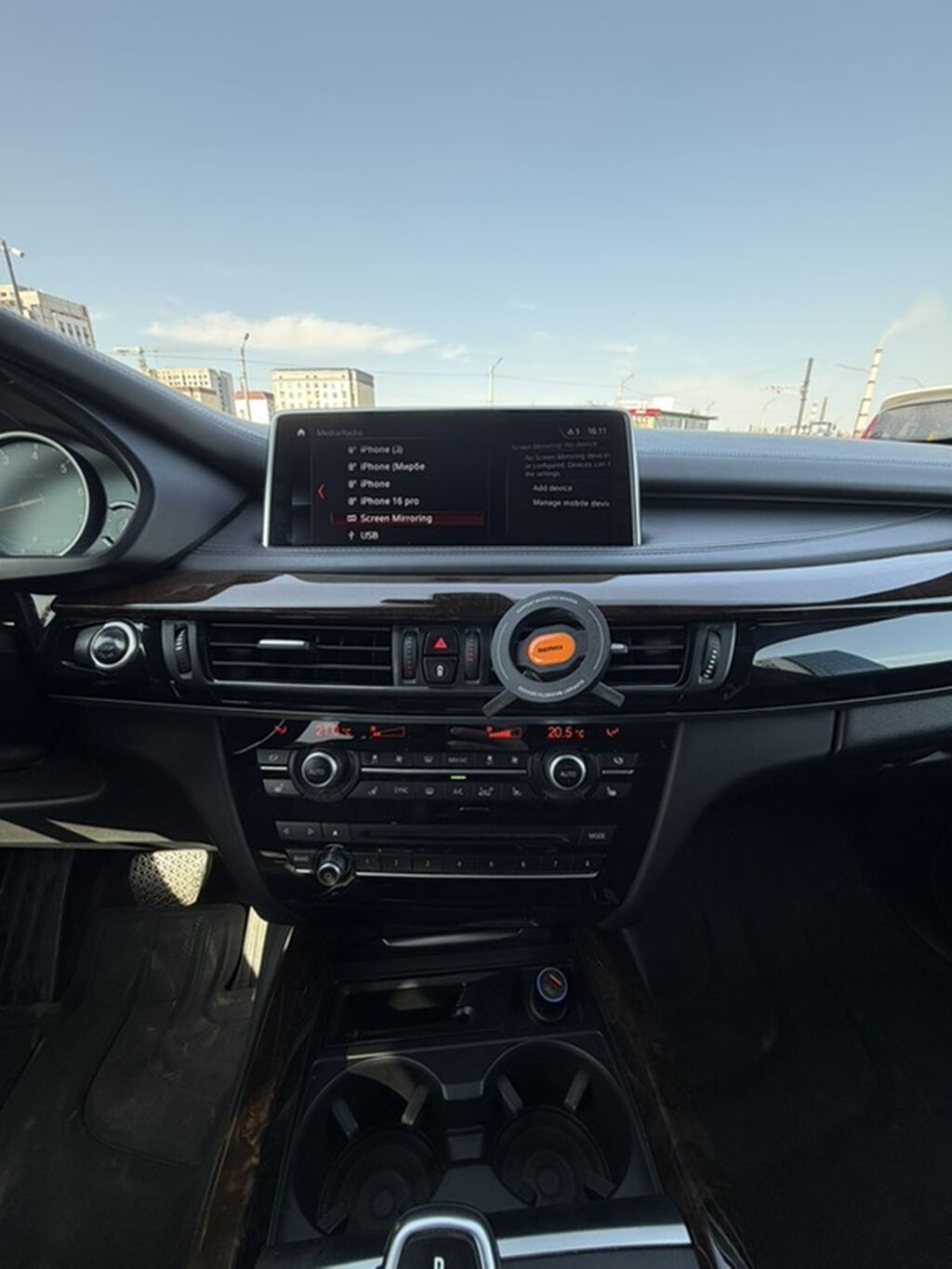 BMW X5: 2018 г., 4.4 л, Автомат, Бензин, Кроссовер: фото 3